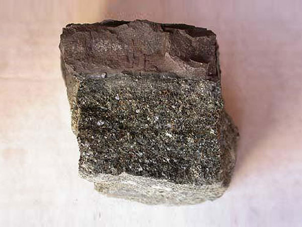 河南輝綠巖制砂機價格怎么樣？