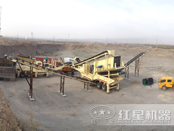 多機(jī)組聯(lián)合生產(chǎn)現(xiàn)場(chǎng) 多機(jī)組聯(lián)合生產(chǎn)現(xiàn)場(chǎng)