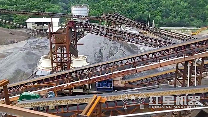 第六代環(huán)保機制砂生產(chǎn)現(xiàn)場 第六代環(huán)保機制砂生產(chǎn)現(xiàn)場