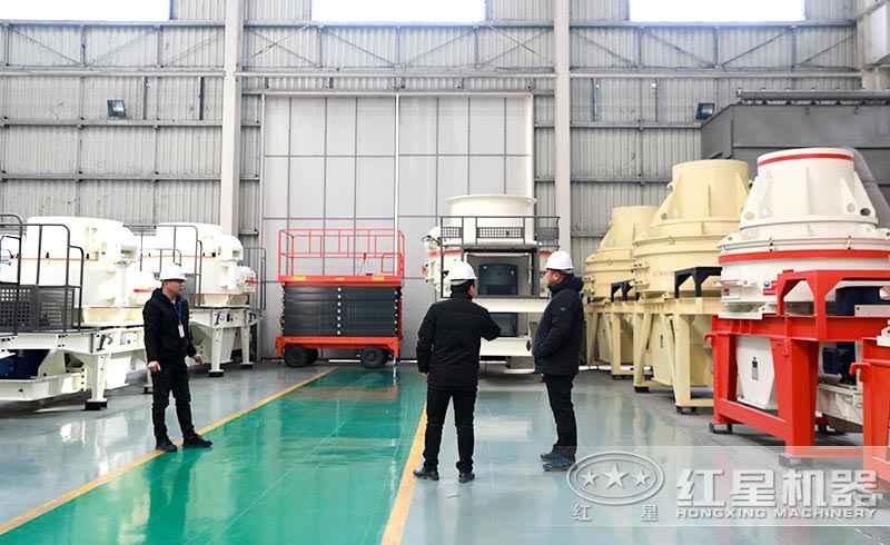 用戶來(lái)廠考察生產(chǎn)車(chē)間 用戶來(lái)廠考察生產(chǎn)車(chē)間