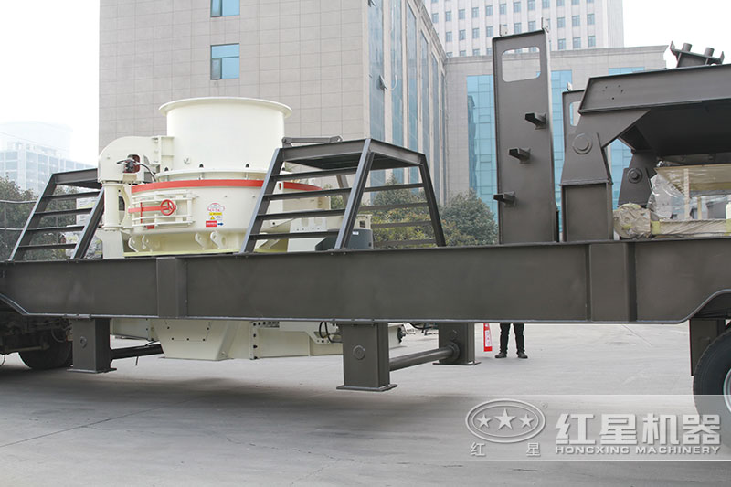 鵝卵石移動(dòng)制沙機(jī) 鵝卵石移動(dòng)制沙機(jī)