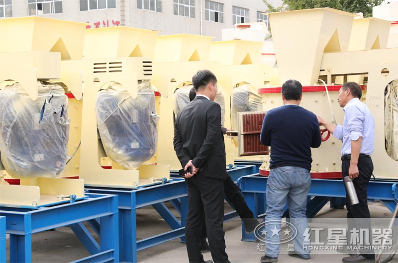 用戶來(lái)廠考察設(shè)備 用戶來(lái)廠考察設(shè)備