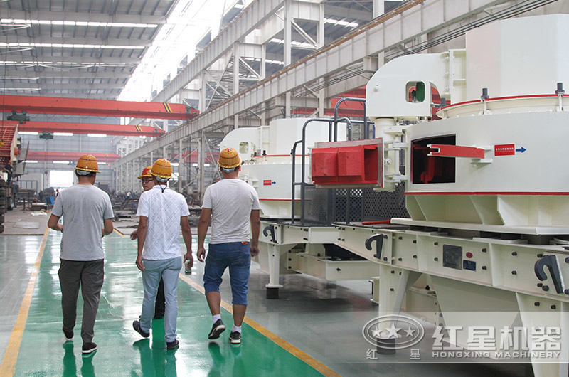 制砂機(jī)生產(chǎn)車(chē)間 制砂機(jī)生產(chǎn)車(chē)間