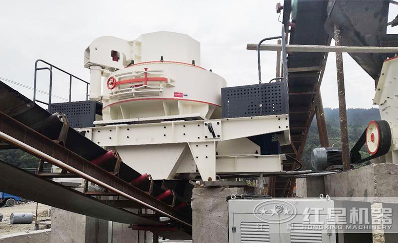 制砂機(jī)現(xiàn)場(chǎng) 制砂機(jī)現(xiàn)場(chǎng)