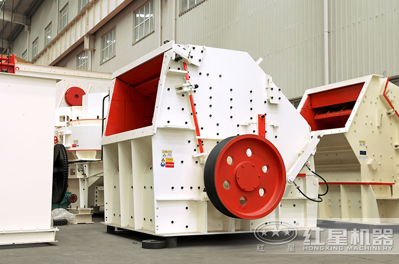 反擊式碎石機(jī)多少錢一臺(tái)？哪個(gè)廠家購買劃算？