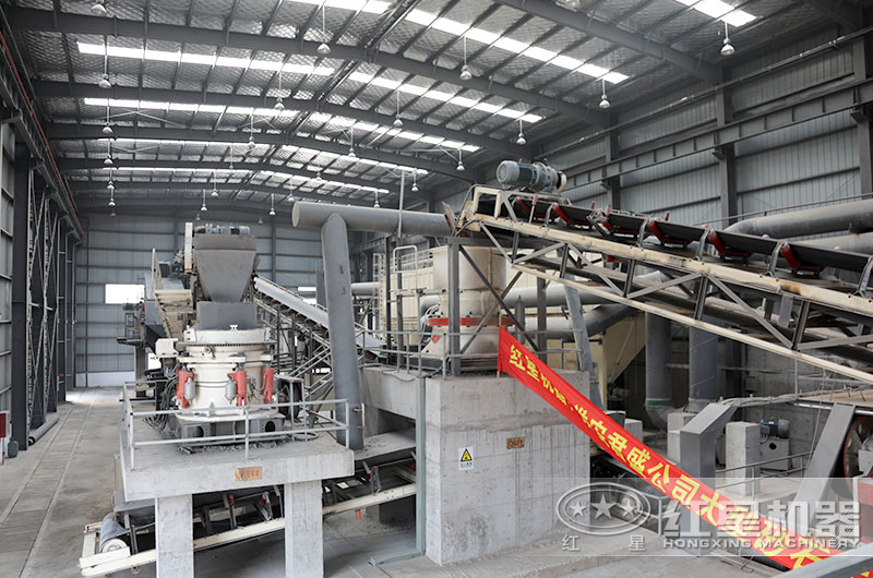 大型砂石廠常用的石頭破碎機(jī)有哪些？多少錢(qián)一臺(tái)？