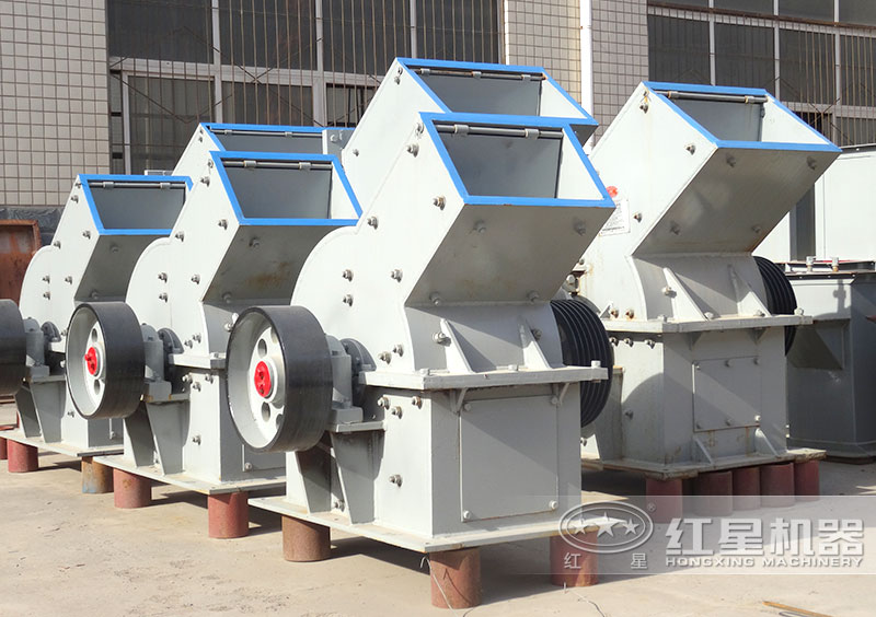 產(chǎn)量30噸錘式打砂機(jī)多少錢一臺，處理量由什么決定？