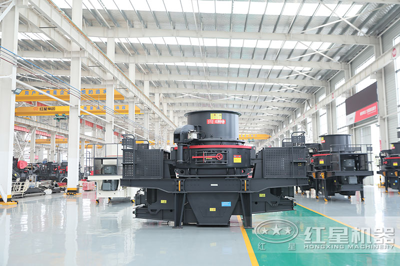 把石頭磨成沙子的磨砂機(jī)價(jià)格、產(chǎn)量是多少