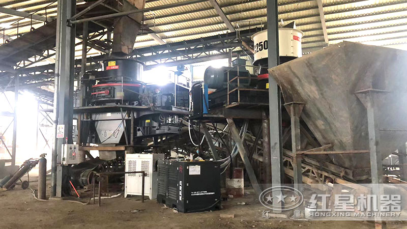 什么樣的石頭可以制作成沙子？石頭打的沙子叫什么？