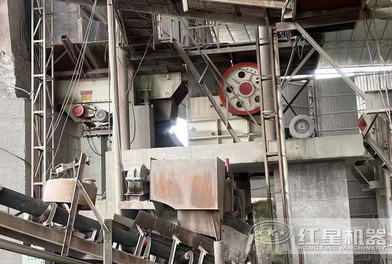 粗破鄂式破碎機(jī)-69鄂破價(jià)格是多少，帶生產(chǎn)線視頻